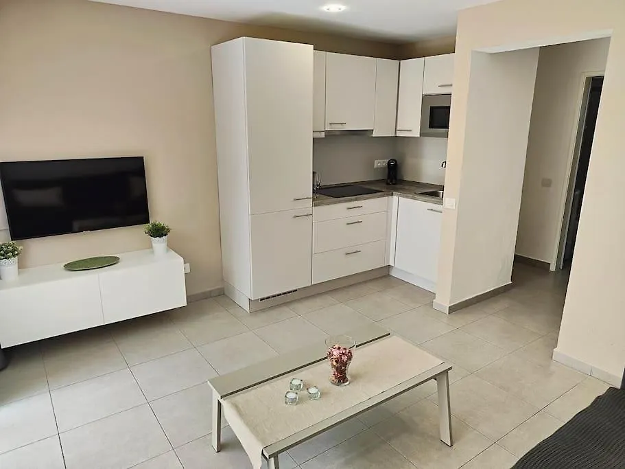 Playa Del Ingles: Beautiful Renovated Apartment San Bartolome de Tirajana