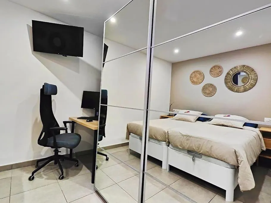 Playa Del Ingles: Beautiful Renovated Apartment San Bartolome de Tirajana